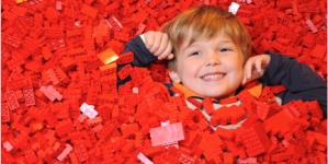 CHRISTMAS AT THE UK’S BIGGEST IMMERSIVE LEGO EXPERIENCE